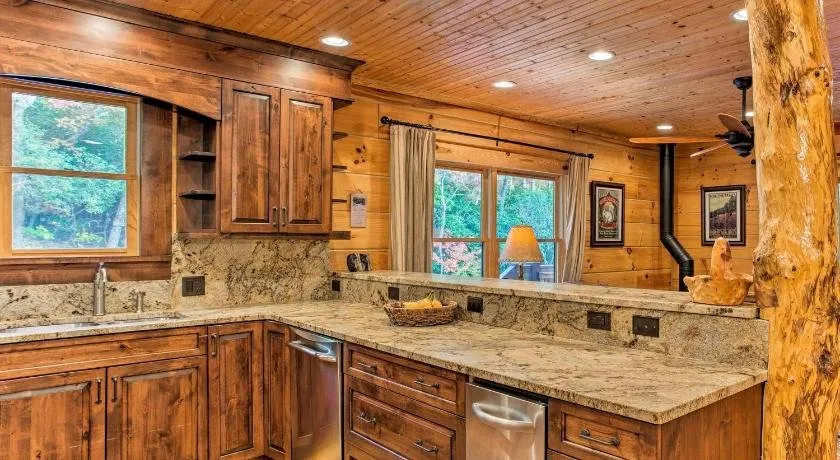Romantic Penrose Cabin w/ Pond, Trails & Hot Tub - Image 1