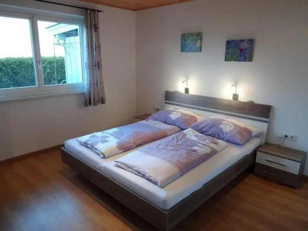 Ferienwohnung Sonnenwiese - Image 1