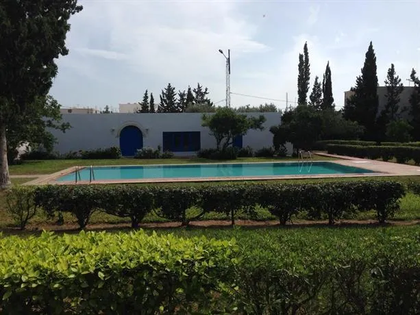 Les Palmiers Centre de Vacances - Image 1