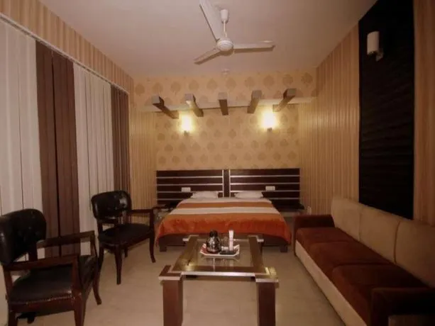 Hotel Natraj, Upper Dharamshala - Image 1