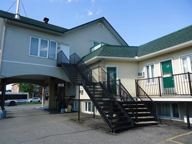 Motel Châteauguay - Image 1