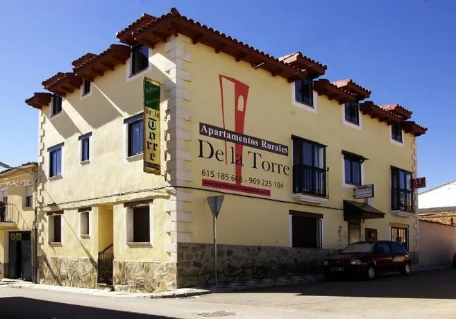 Apartamentos De La Torre - Image 1