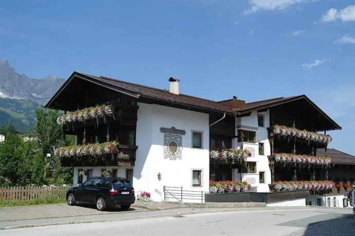 Schnablwirt - Image 1