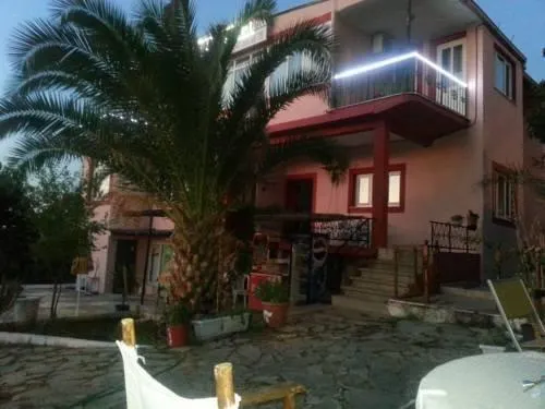 Keyifli Butik Otel - Image 1