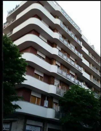 Laura - Image 1