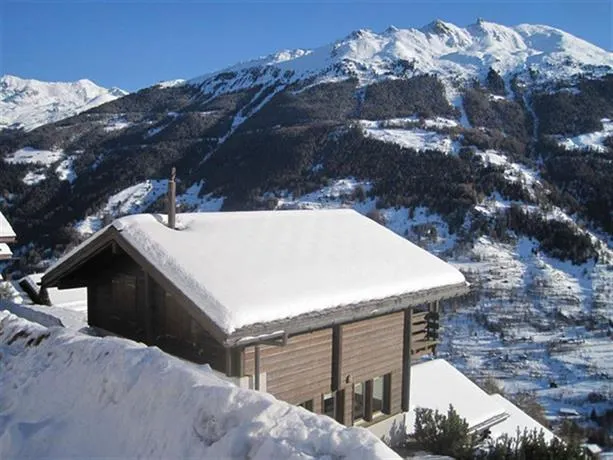 Chalet Mousseron - Image 1