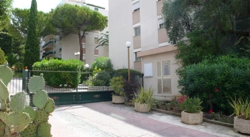 Appartement Le Saint James - Image 1