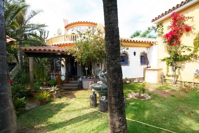 Villa Tres Torres - Image 1