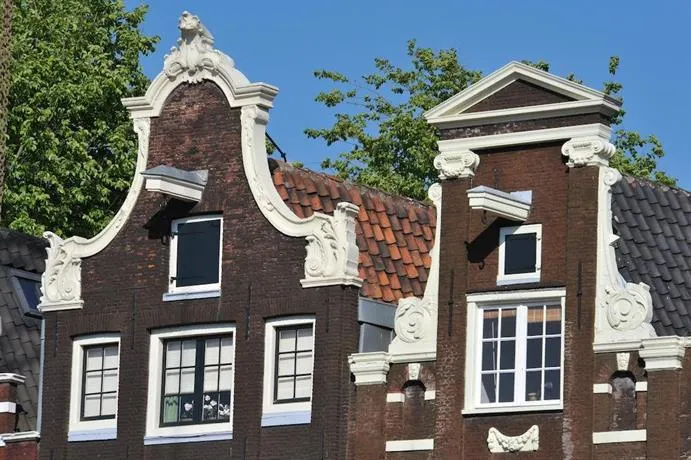 Amsteldam Bed & Breakfast - Image 1
