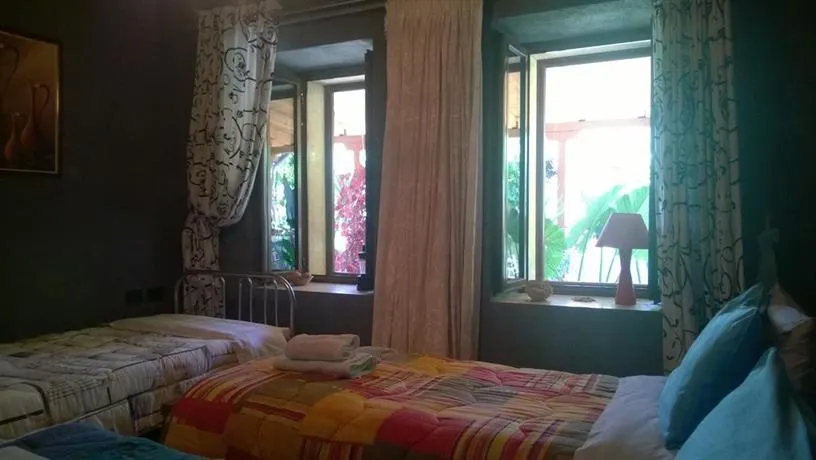 Erindi Guesthouse - Image 1