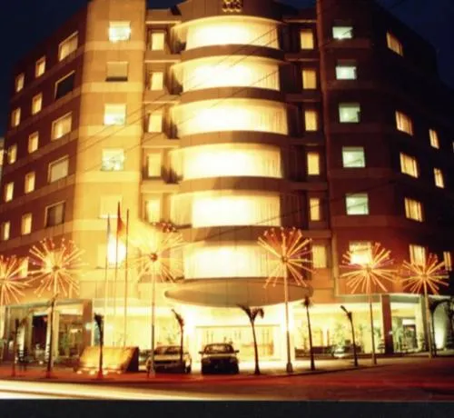 Huarong Hotel Yibin - Image 1