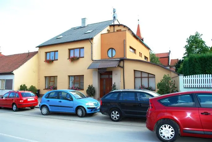 V V Penzion - Image 1