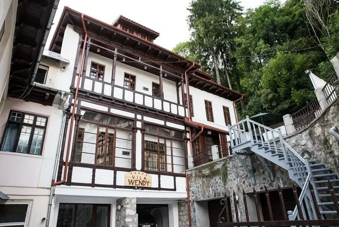 Vila Wendy - Image 1