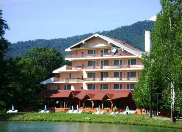 Cabana Mogosa - Image 1