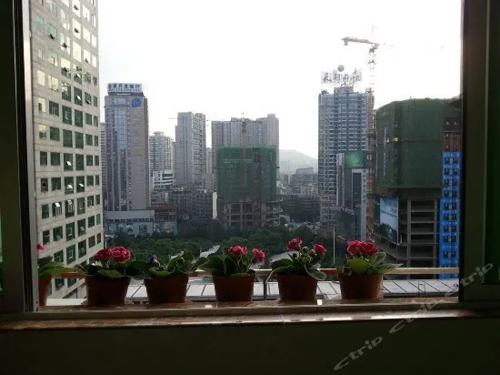 Guiyang Capsule Youth Hostel - Image 1