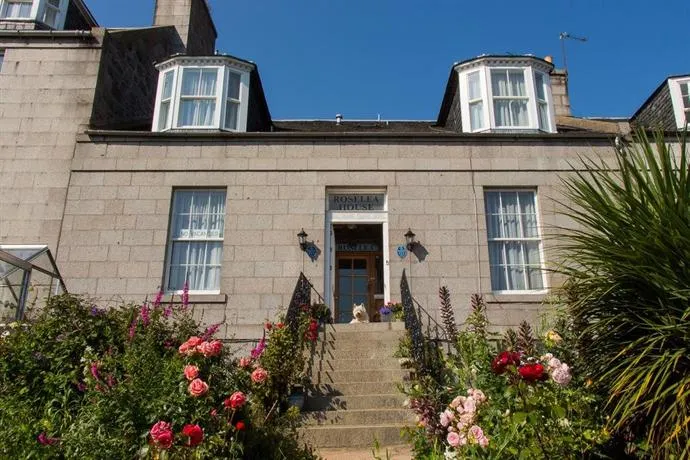 Roselea House - Image 1