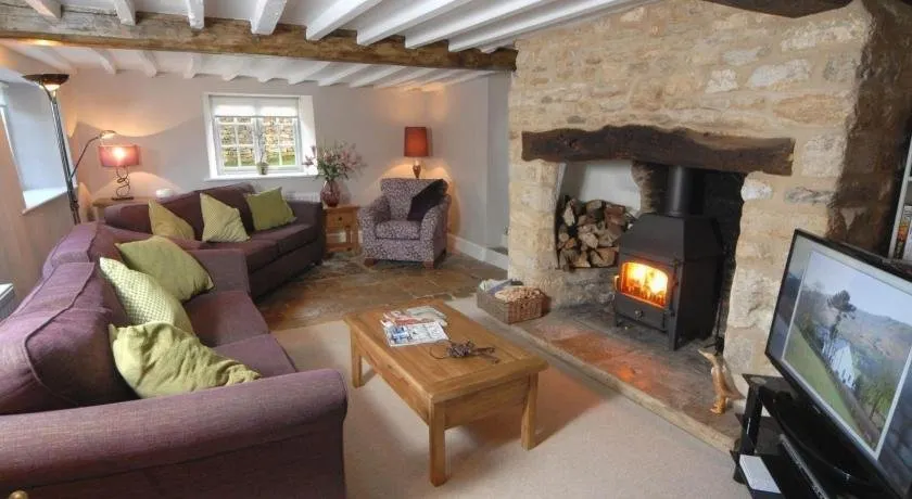 Cottage with garden & barbeque - Image 1