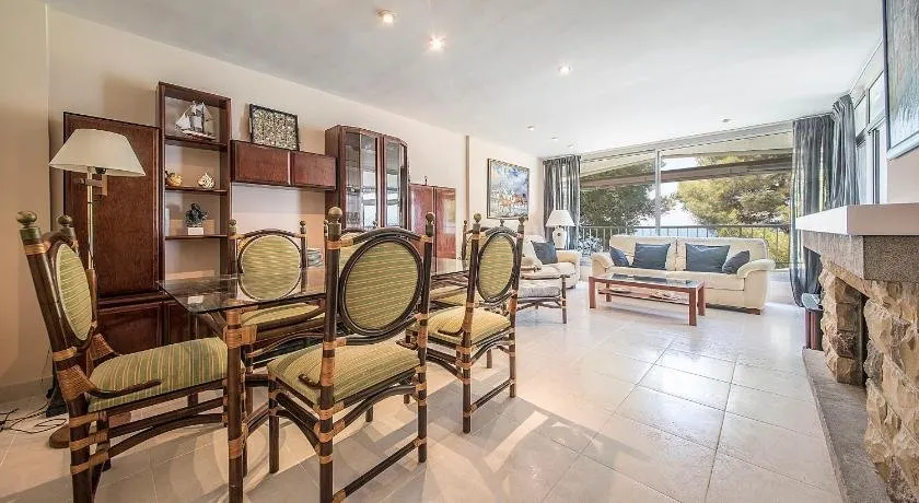 Apartment Castell - Image 1