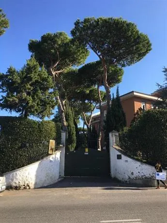 Casa Nostra Signora Religious Guest House - Image 1