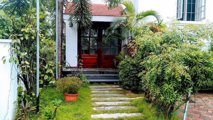 Abad Pepper Route, Fort Cochin - Image 1