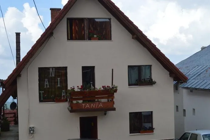 Pensiunea Tania - Image 1