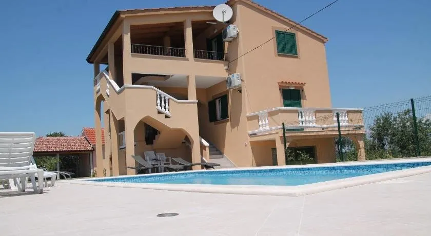 Villa Zvizda - Image 1