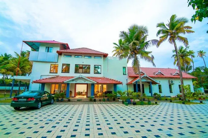 Alleppey Beach Bay Resorts - Image 1