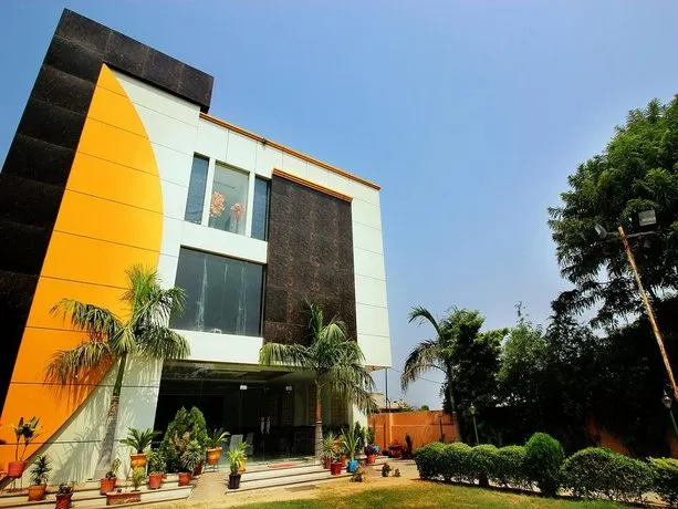 OYO Rooms Kati Ghati - Image 1