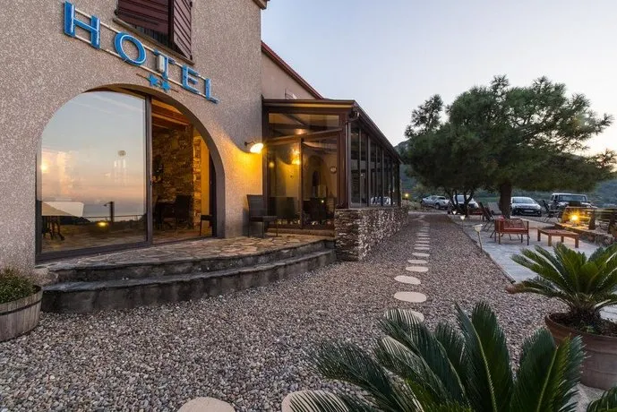 Auberge Lustincone - Image 1