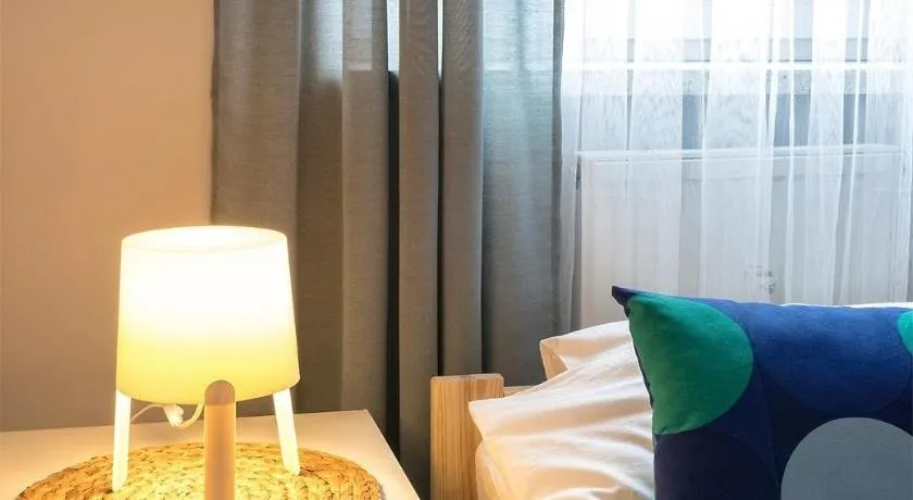 Top Floor Apartment - Image 1