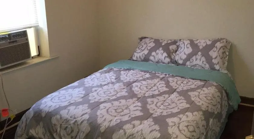 Clean, spacious, inexpensive queen BR #1 - Image 1