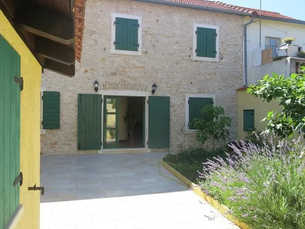 Villa Borgo Erizzo - Image 1