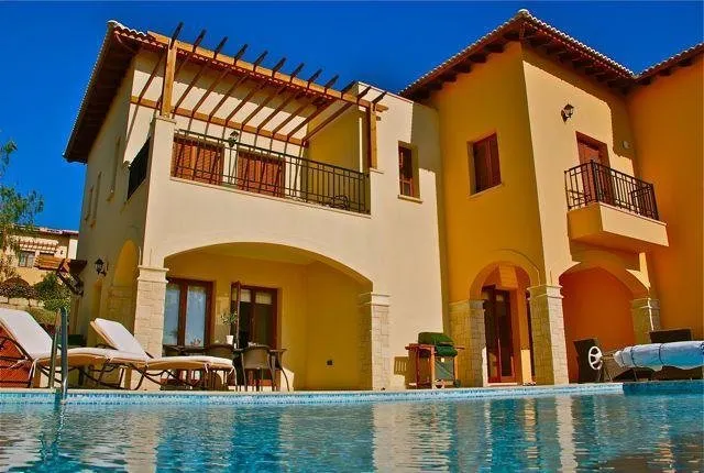 3 bedroom Villa Arethusa with private infinity pool, Aphrodite Hills Resort - Image 1