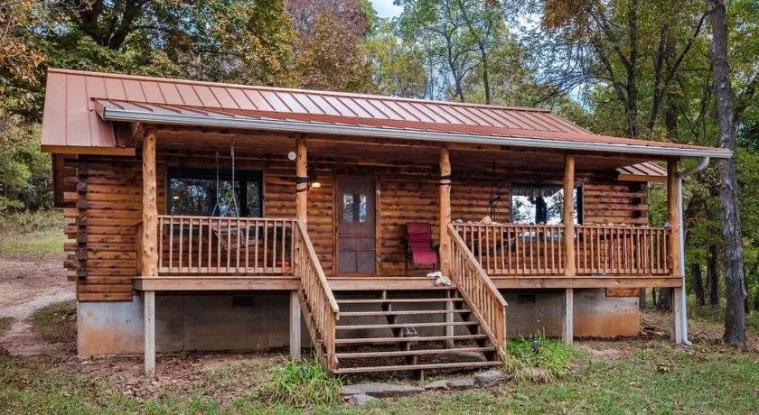 Fly Away Cabin- Modern, Serene, And Convenient - Image 1