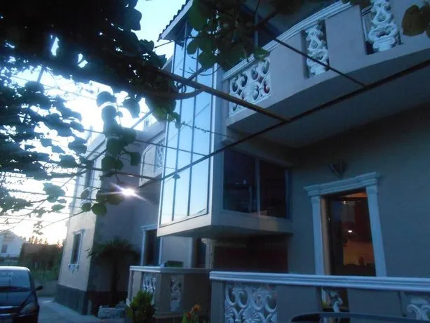 Hotel Dragoi Mbreteror - Image 1