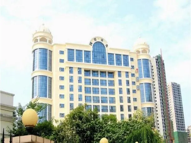 Peninsula Hotel Yichang - Image 1