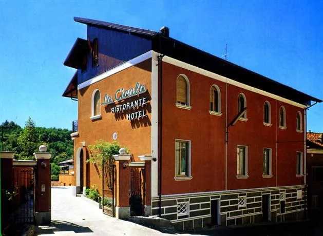 Hotel Ristorante La Cicala - Image 1