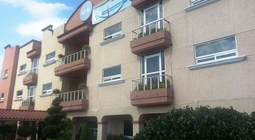 Hotel Los Reyes La Paz - Image 1