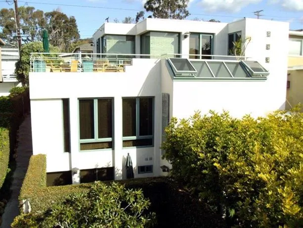Cliff Drive Properties - Image 1
