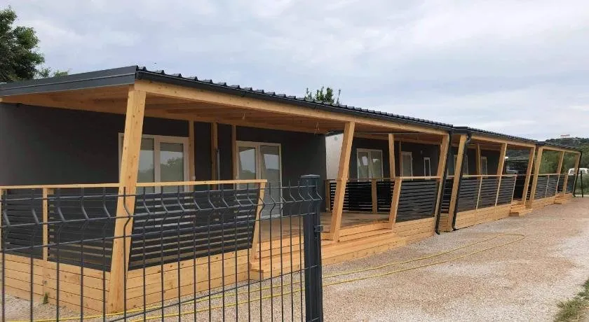 Zenn Mobil Haus - Image 1