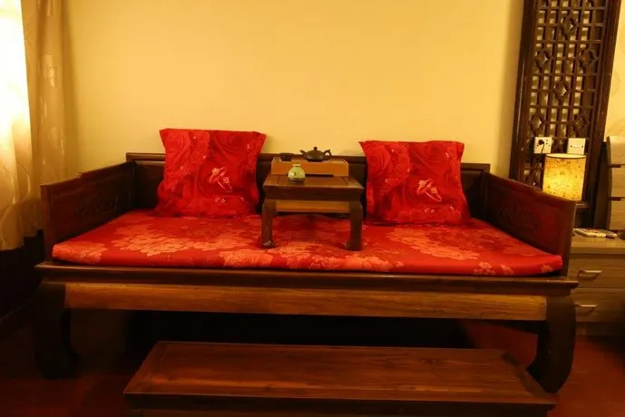 Yi Jing Wan Hotel - Image 1