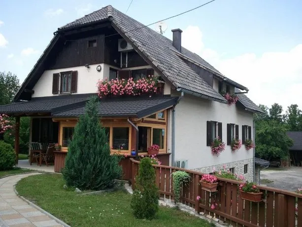 The Krizmanic Family B&B Plitvice Lakes - Image 1
