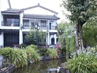 Fairyland Hotel Tengchong Feicui Old Town - Image 1