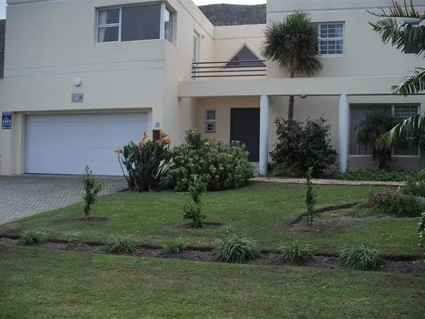 At Sunbird Place - Image 1
