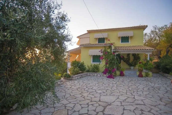 Caza Levantiera - Image 1