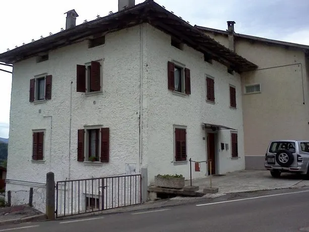 Casa villa Banale - Image 1