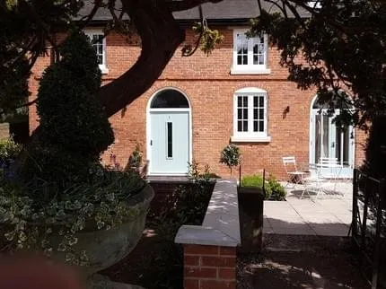 Meynell Mews - Image 1