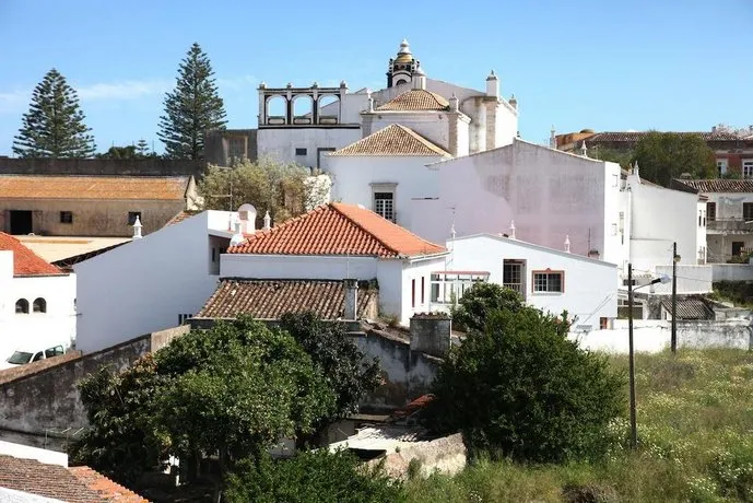 Casa a Sul Lagos Guesthouses - Image 1