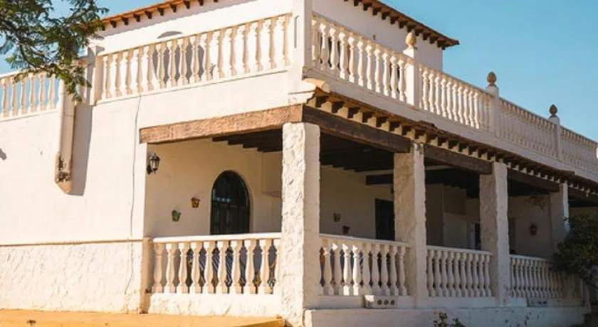 Casa Colina - Image 1
