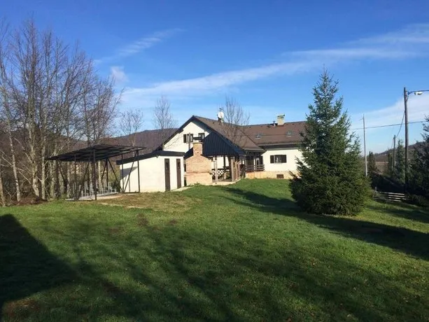 House Danica - Image 1